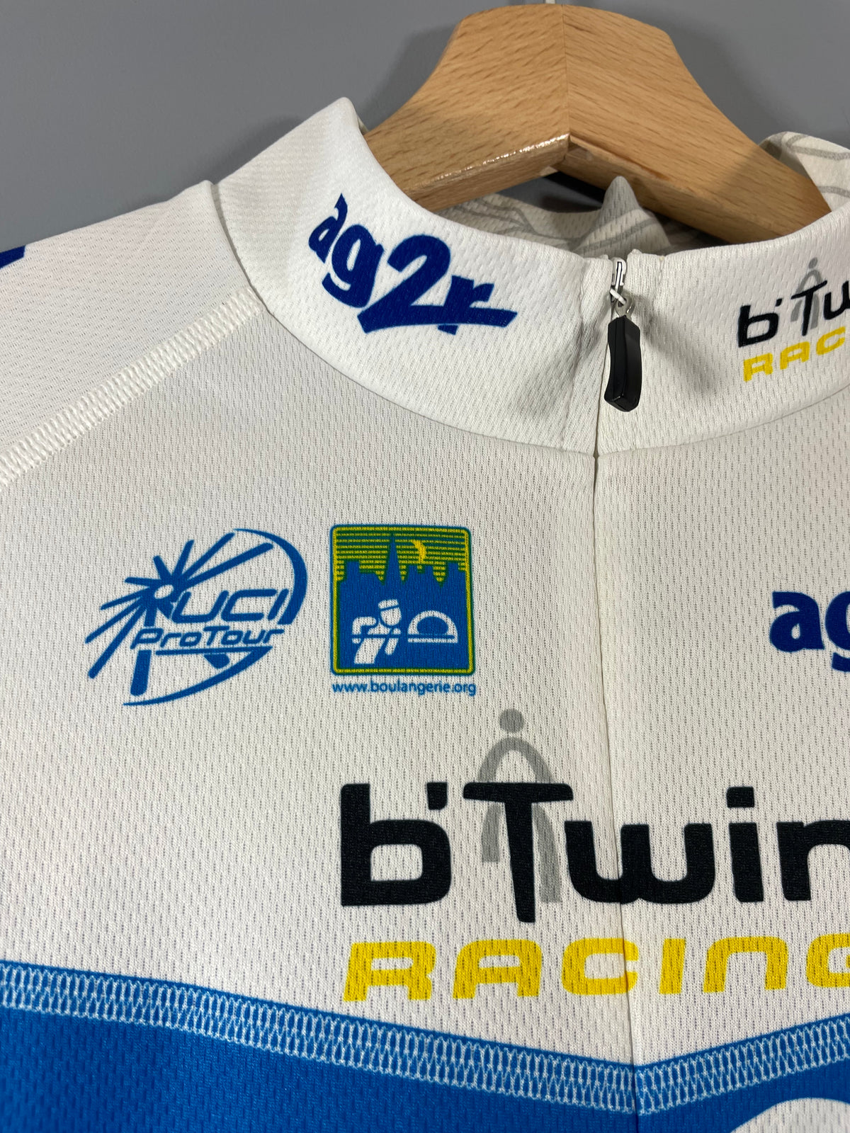 Maillot vélo cyclisme vintage AG2R B'Twin Michelin