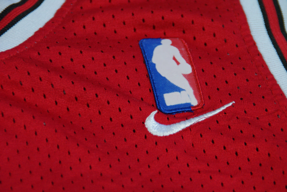 Maillot basket rétro Bulls Chicago N°23 Jordan NBA
