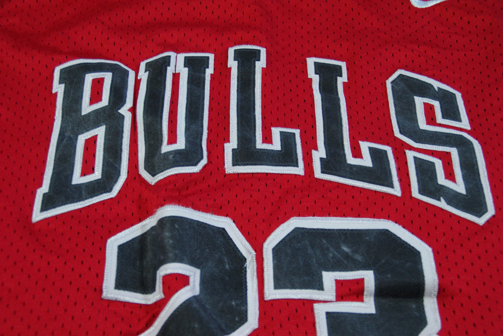 Maillot basket rétro Bulls Chicago N°23 Jordan NBA