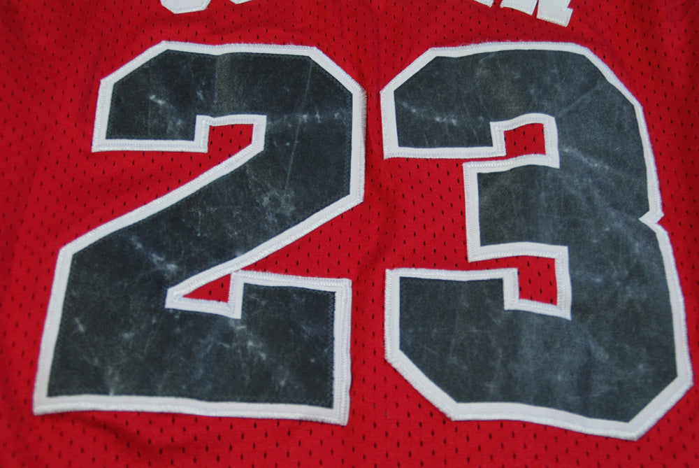 Maillot basket rétro Bulls Chicago N°23 Jordan NBA