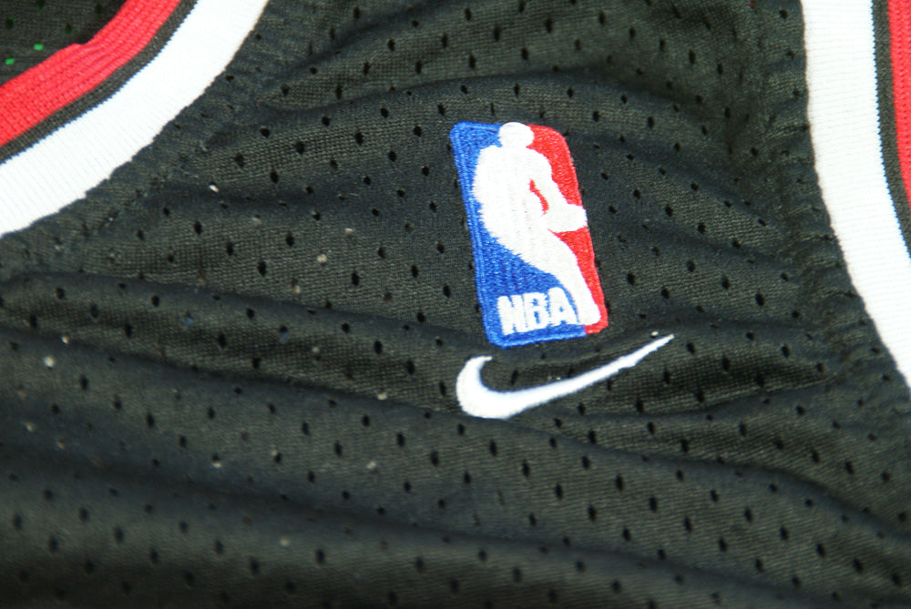 Maillot basket rétro Bulls Chicago N°23 Jordan NBA