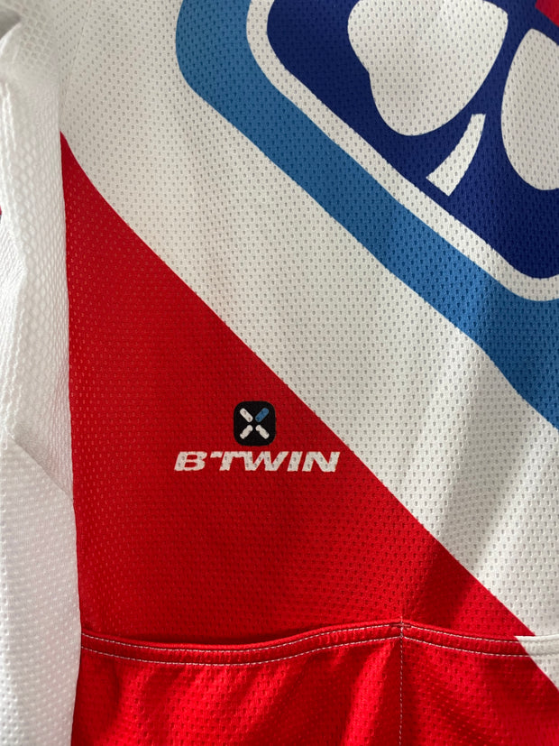 Velo Trikot mit Hose FDJ Lapierre Gr.L (Gebraucht) in lausen für CHF 25 Velo Trikot mit Hose FDJ Lapierre Gr.L (Gebraucht) in lausen für CHF 25