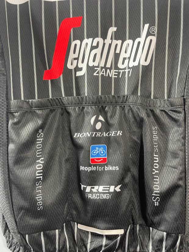 Maillot cycliste vintage Trek Segafredo