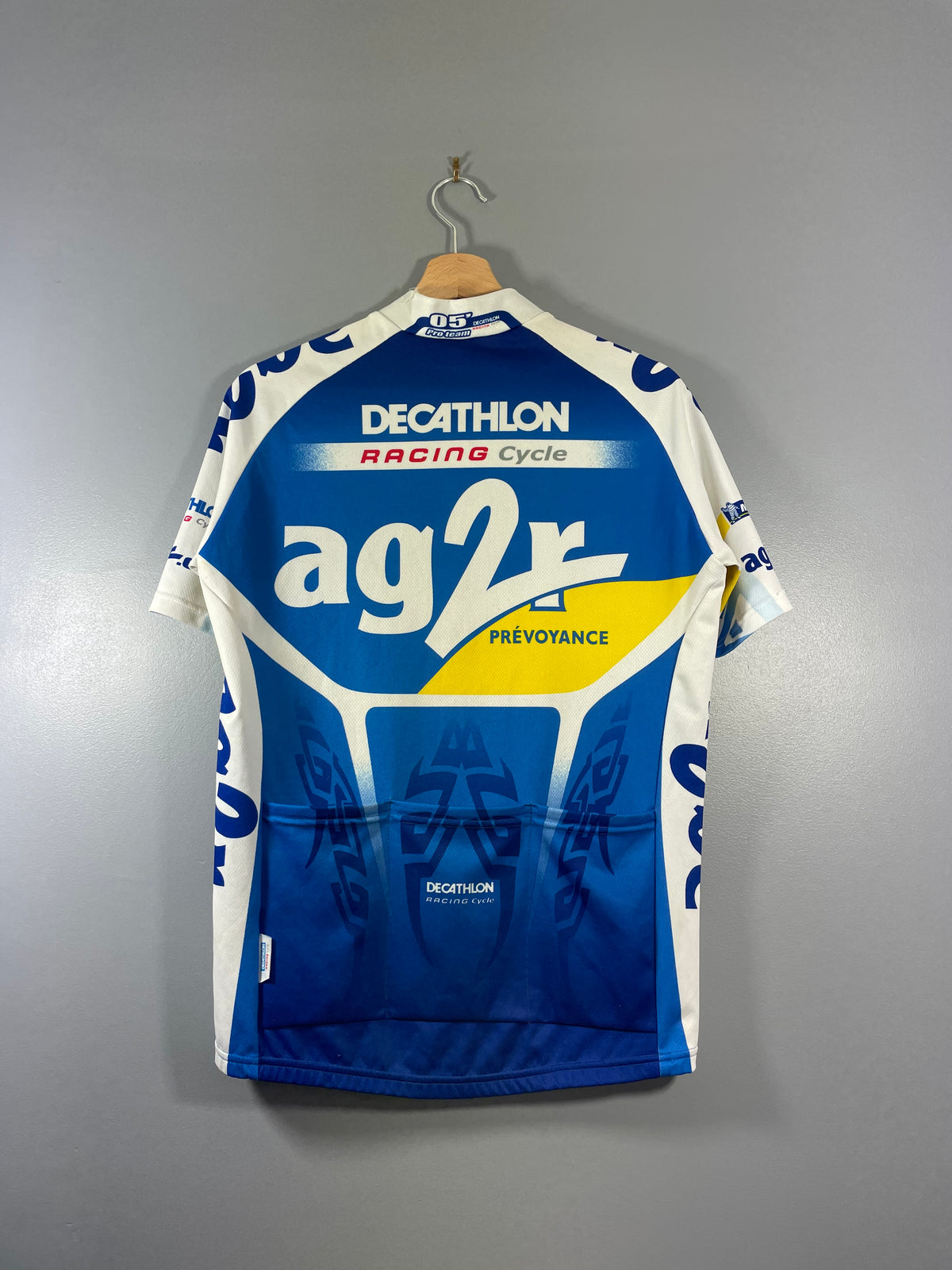 Maillot vélo cyclisme vintage Decathlon AG2R Michelin
