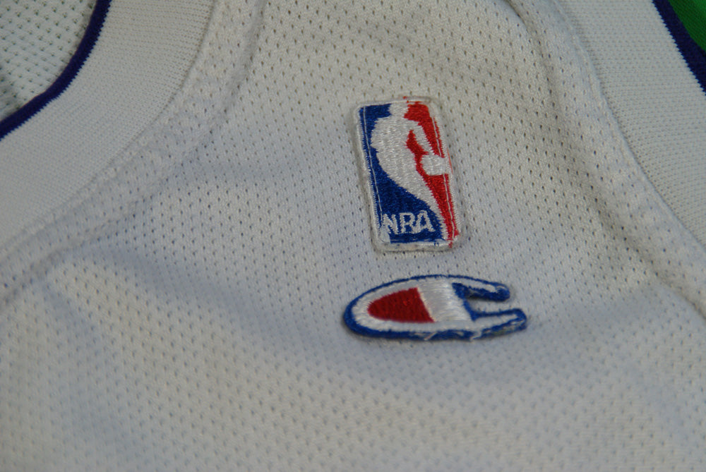 Maillot basket rétro Lakers Los Angeles N°8 Bryant NBA