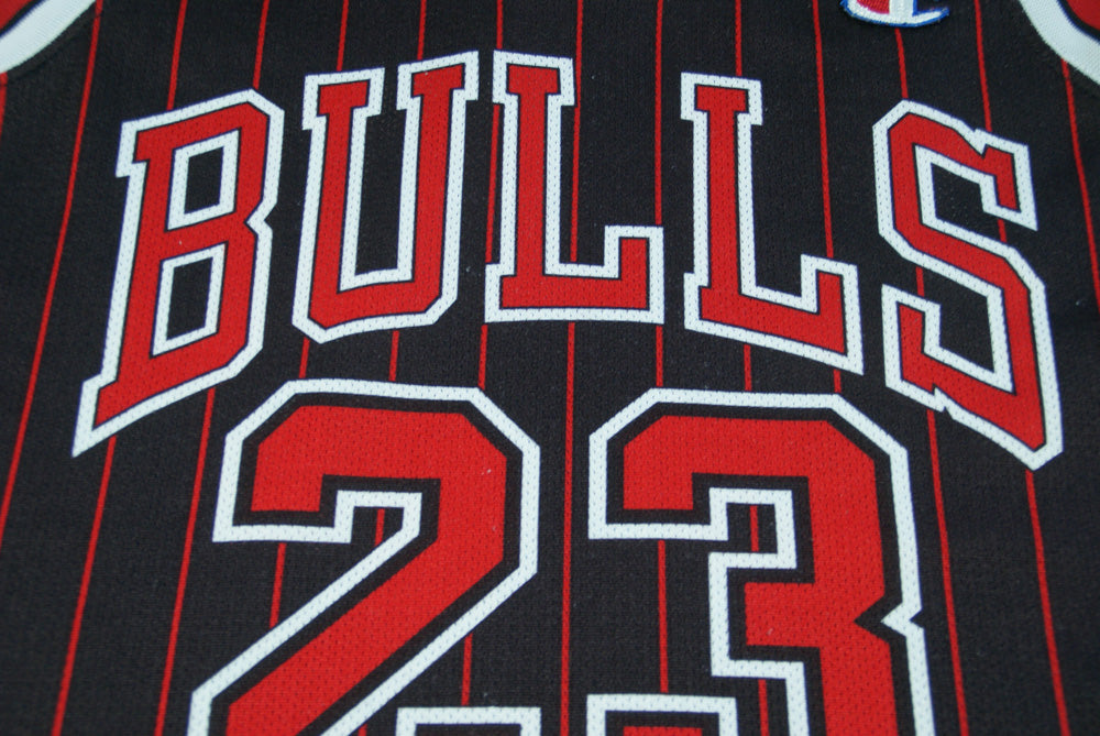 Maillot basket vintage Bulls Chicago N°23 Jordan NBA