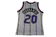 Maillot basket rétro Raptors Toronton N°20 Stoudamire NBA