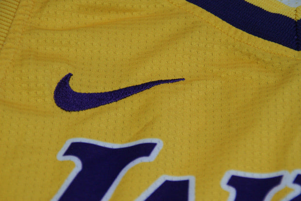 Maillot basket rétro Lakers Los Angeles N°23 James NBA