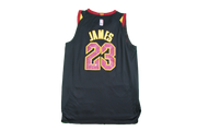 Maillot basket rétro Cavaliers Cleveland N°23 James NBA