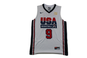 Maillot basket rétro USA N°9 Jordan