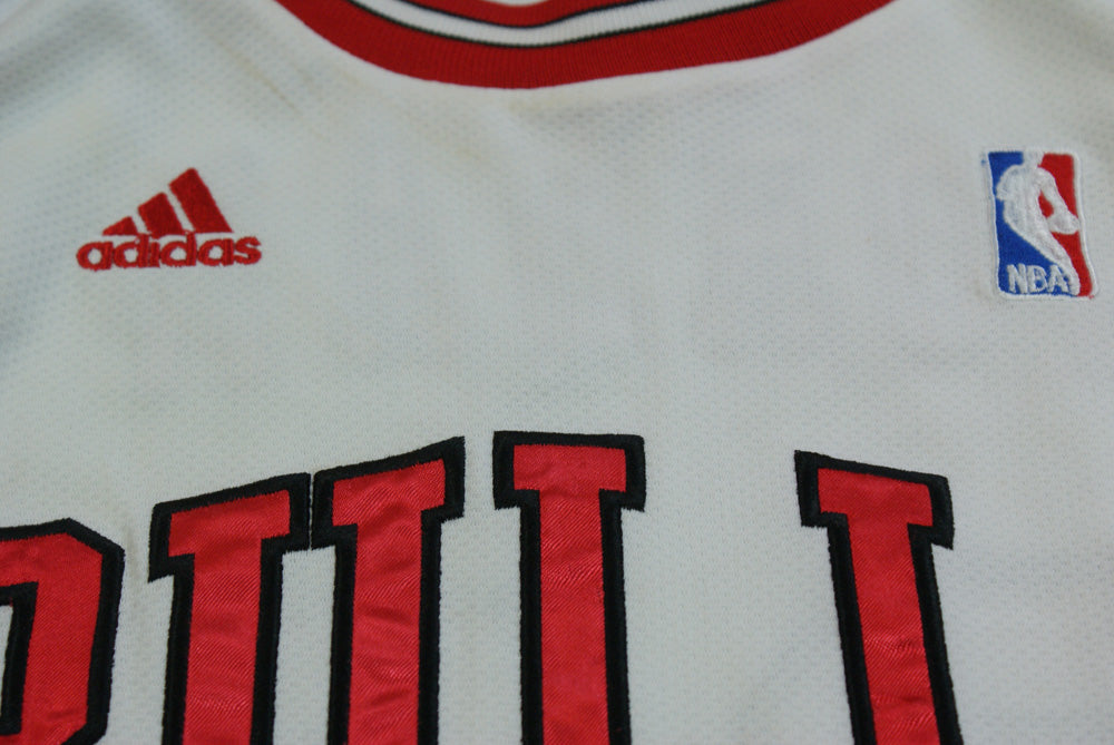 Maillot basket rétro Bulls Chicago N°23 Jordan NBA