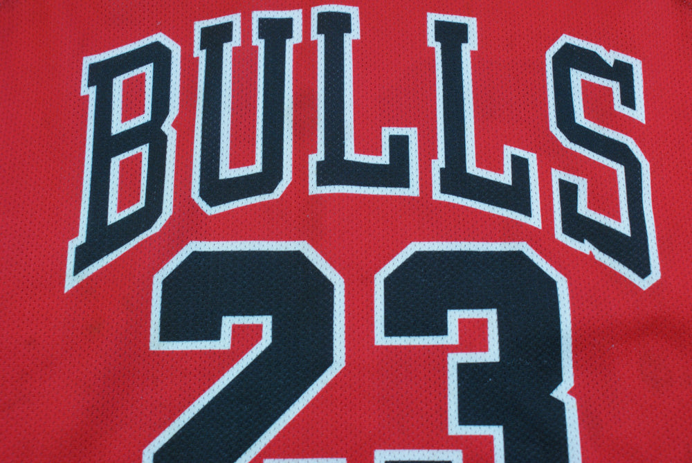 Maillot basket rétro Bulls Chicago N°23 Jordan enfant NBA