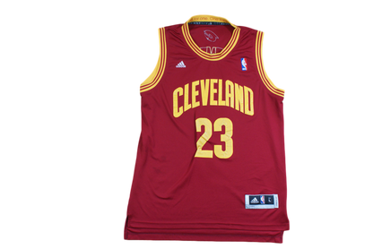 Maillot basket vintage Cavaliers Cleveland N°23 James NBA