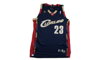 Maillot basket vintage Cavaliers Cleveland N°23 James NBA