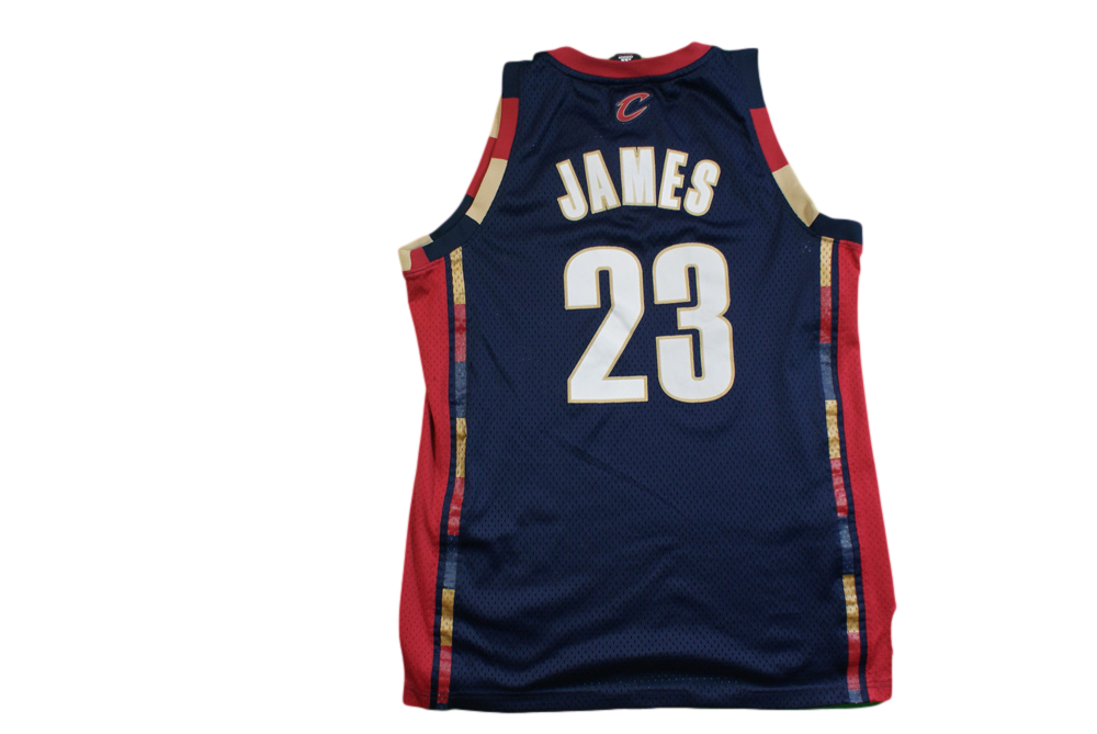 Maillot basket vintage Cavaliers Cleveland N°23 James NBA
