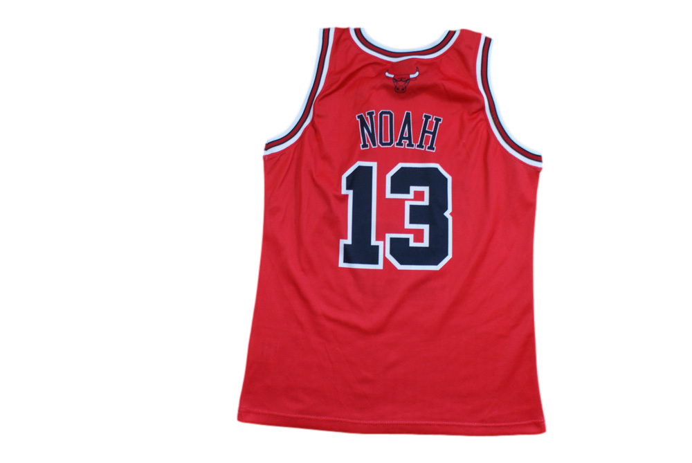 Maillot basket rétro Bulls Chicago N°13 Noah NBA