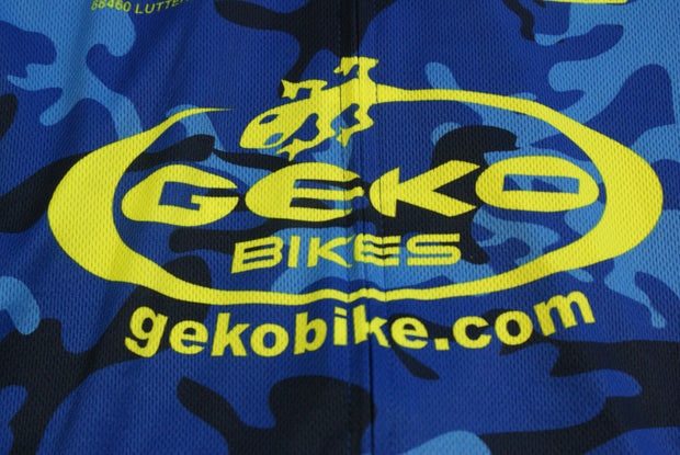 Maillot vélo rétro Crédit Mutuel Geko Bikes Intermarché